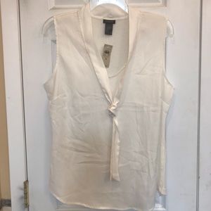 Gorgeous sexy stylish cream Ann Taylor shell tank